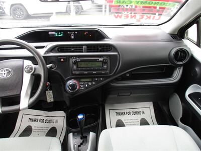 2013 Toyota Prius c One   - Photo 30 - Bell, CA 90201