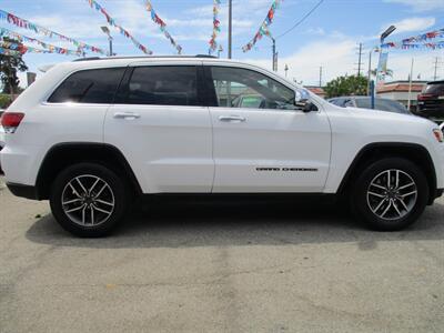 2021 Jeep Grand Cherokee Limited   - Photo 9 - Bell, CA 90201