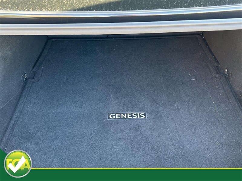 2019 Genesis G70 2.0T Advanced photo