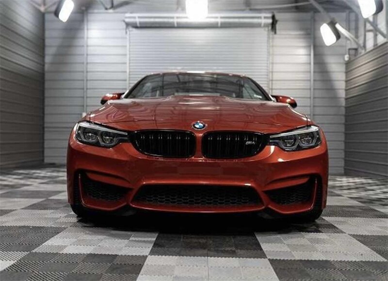 2018 BMW M4 photo