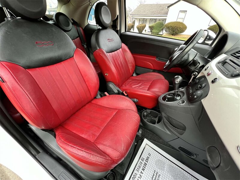 2012 Fiat 500C Lounge photo