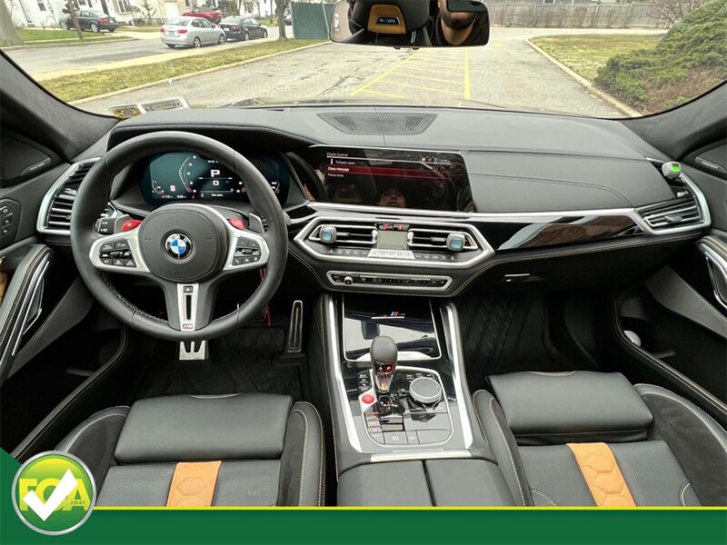 2023 BMW X6 M photo