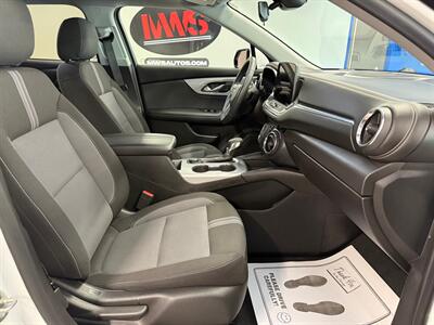 2023 Chevrolet Blazer LT   - Photo 12 - Grand Rapids, MI 49504