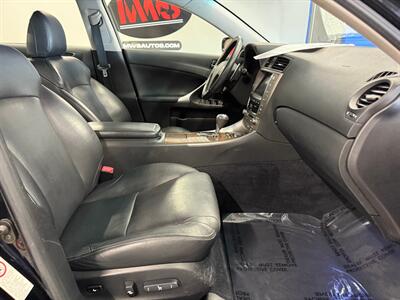 2010 Lexus IS 250   - Photo 12 - Grand Rapids, MI 49504