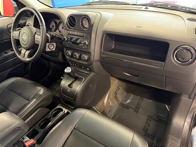 2017 Jeep Patriot High Altitude - Photo 10 - Grand Rapids, MI 49504