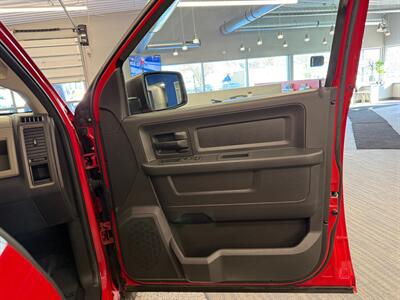 2012 RAM 1500 ST   - Photo 16 - Grand Rapids, MI 49504