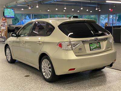 2009 Subaru Impreza 2.5i Premium   - Photo 6 - Grand Rapids, MI 49504