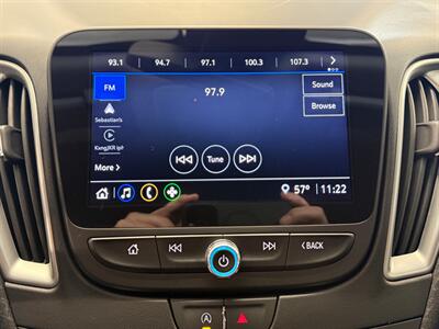 2023 Chevrolet Malibu RS - Photo 9 - Grand Rapids, MI 49504
