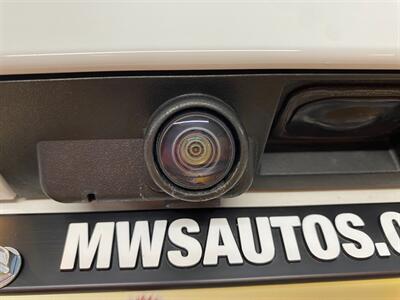 2020 Ford Fusion SE   - Photo 15 - Grand Rapids, MI 49504