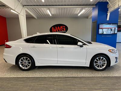 2020 Ford Fusion SE   - Photo 8 - Grand Rapids, MI 49504