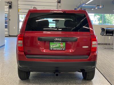 2014 Jeep Patriot Sport   - Photo 9 - Grand Rapids, MI 49504