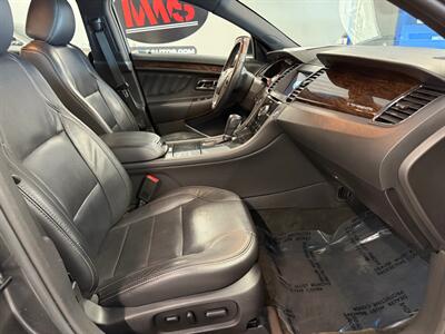 2018 Ford Taurus Limited   - Photo 12 - Grand Rapids, MI 49504