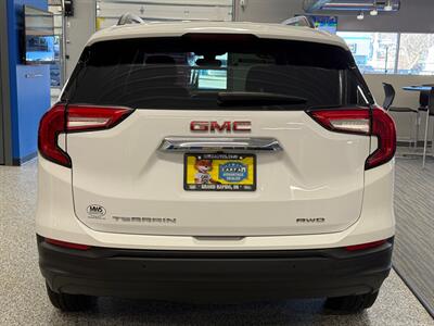 2023 GMC Terrain SLE - Photo 6 - Grand Rapids, MI 49504