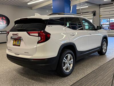 2023 GMC Terrain SLE - Photo 7 - Grand Rapids, MI 49504