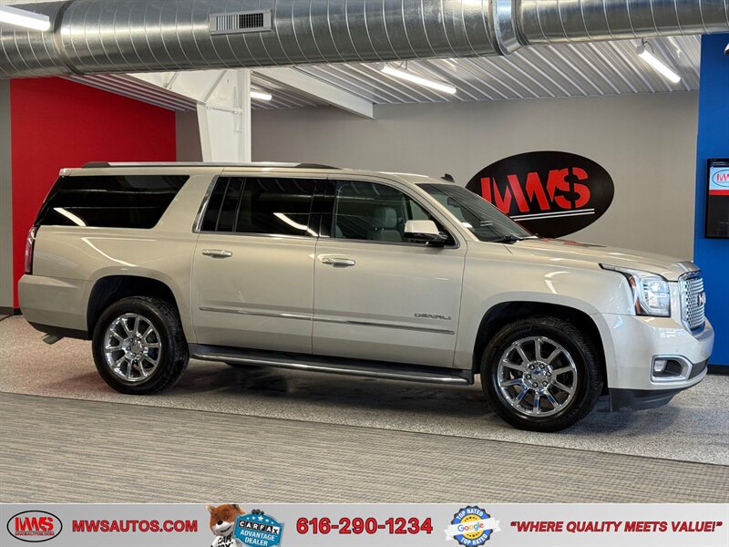 2015 GMC Yukon XL Denali   - Photo 1 - Grand Rapids, MI 49504
