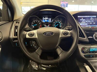 2014 Ford Focus Titanium   - Photo 34 - Grand Rapids, MI 49504