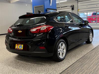 2017 Chevrolet Cruze LT Auto   - Photo 7 - Grand Rapids, MI 49504