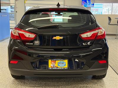 2017 Chevrolet Cruze LT Auto   - Photo 6 - Grand Rapids, MI 49504