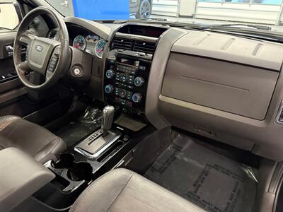 2011 Ford Escape Limited   - Photo 9 - Grand Rapids, MI 49504