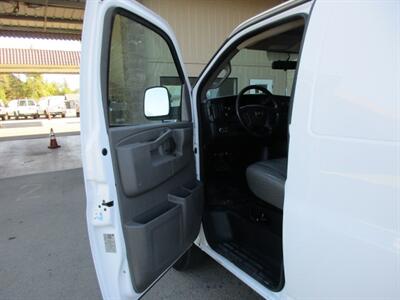 2020 Chevrolet Express 2500   - Photo 7 - Fresno, CA 93702