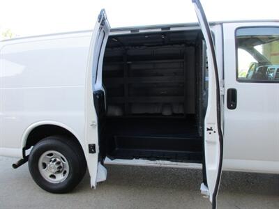 2020 Chevrolet Express 2500   - Photo 17 - Fresno, CA 93702