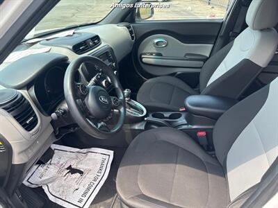 2019 Kia Soul   - Photo 7 - Fresno, CA 93702