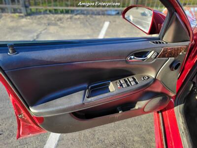 2014 Chevrolet Impala Limited LT Fleet   - Photo 10 - Fresno, CA 93702