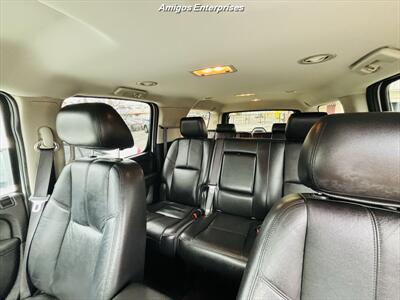 2012 Chevrolet Suburban LT - Photo 9 - Fresno, CA 93702