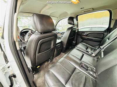 2012 Chevrolet Suburban LT - Photo 11 - Fresno, CA 93702