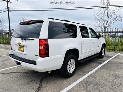 2012 Chevrolet Suburban LT - Photo 4 - Fresno, CA 93702