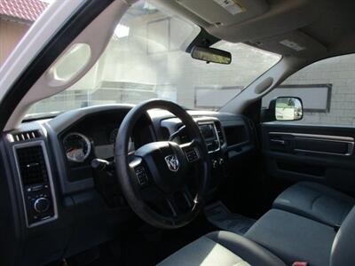 2017 RAM 2500 Tradesman  Utility - Photo 12 - Fresno, CA 93702