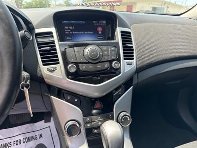 2014 Chevrolet Cruze 1LT Auto   - Photo 9 - Fresno, CA 93702