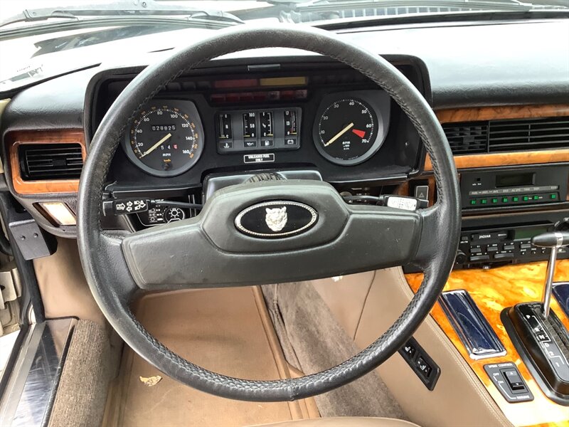 1988 Jaguar XJ-Series XJS photo