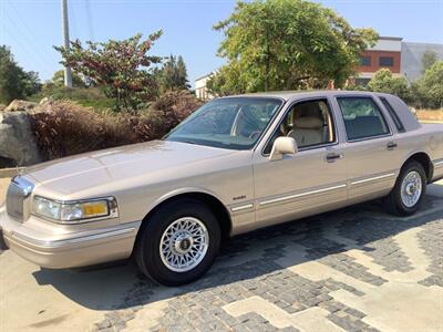 1997 Lincoln Town Car Executive   - Photo 11 - Escondido, CA 92029