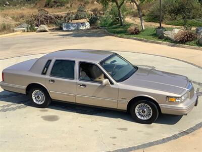 1997 Lincoln Town Car Executive   - Photo 22 - Escondido, CA 92029