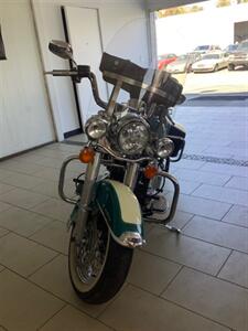 2009 Harley-Davidson Touring Road King   - Photo 2 - Escondido, CA 92029