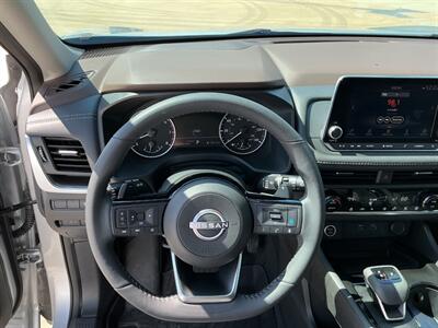 2023 Nissan Rogue SV  premium pckg - Photo 20 - Escondido, CA 92029