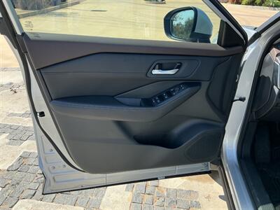 2023 Nissan Rogue SV  premium pckg - Photo 25 - Escondido, CA 92029