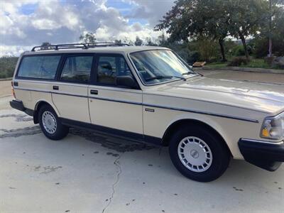 1987 Volvo 240 DL Wagon - Photo 10 - Escondido, CA 92029