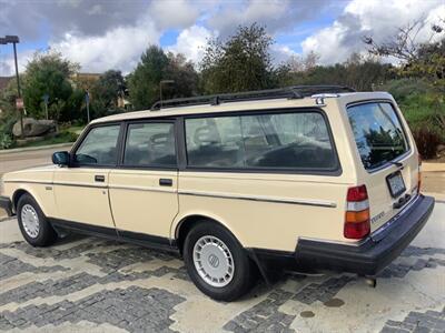 1987 Volvo 240 DL Wagon - Photo 14 - Escondido, CA 92029