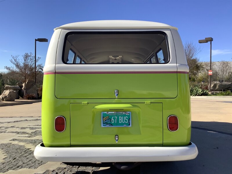1967 Volkswagen Bus/Vanagon  photo