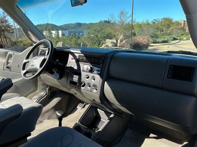 2002 Volkswagen EuroVan MV   - Photo 23 - Escondido, CA 92029