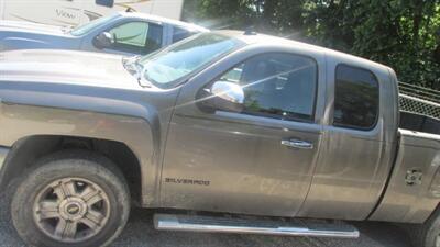 2011 Chevrolet Silverado 1500 LT   - Photo 1 - Carrollton, KY 41008