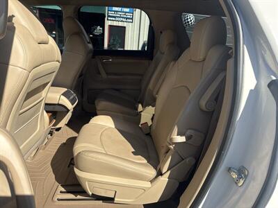 2009 Saturn Outlook XR   - Photo 15 - Pittsburg, CA 94565-2812