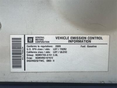 2009 Saturn Outlook XR   - Photo 30 - Pittsburg, CA 94565-2812