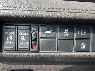 2018 Honda Odyssey EX-L w/Navi w/RES   - Photo 13 - Pittsburg, CA 94565-2812