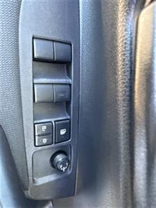 2024 Toyota Corolla LE   - Photo 11 - Pittsburg, CA 94565-2812