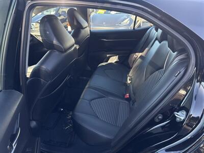 2024 Toyota Camry SE   - Photo 15 - Pittsburg, CA 94565-2812