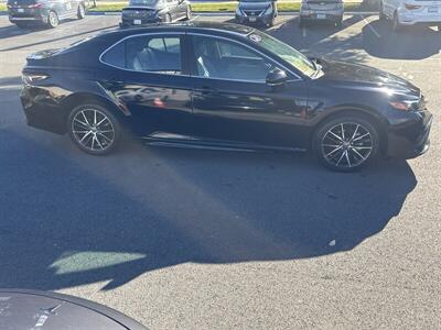 2024 Toyota Camry SE   - Photo 20 - Pittsburg, CA 94565-2812