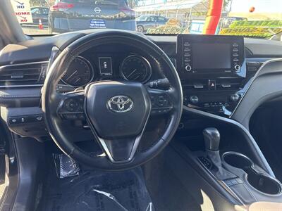 2024 Toyota Camry SE   - Photo 8 - Pittsburg, CA 94565-2812